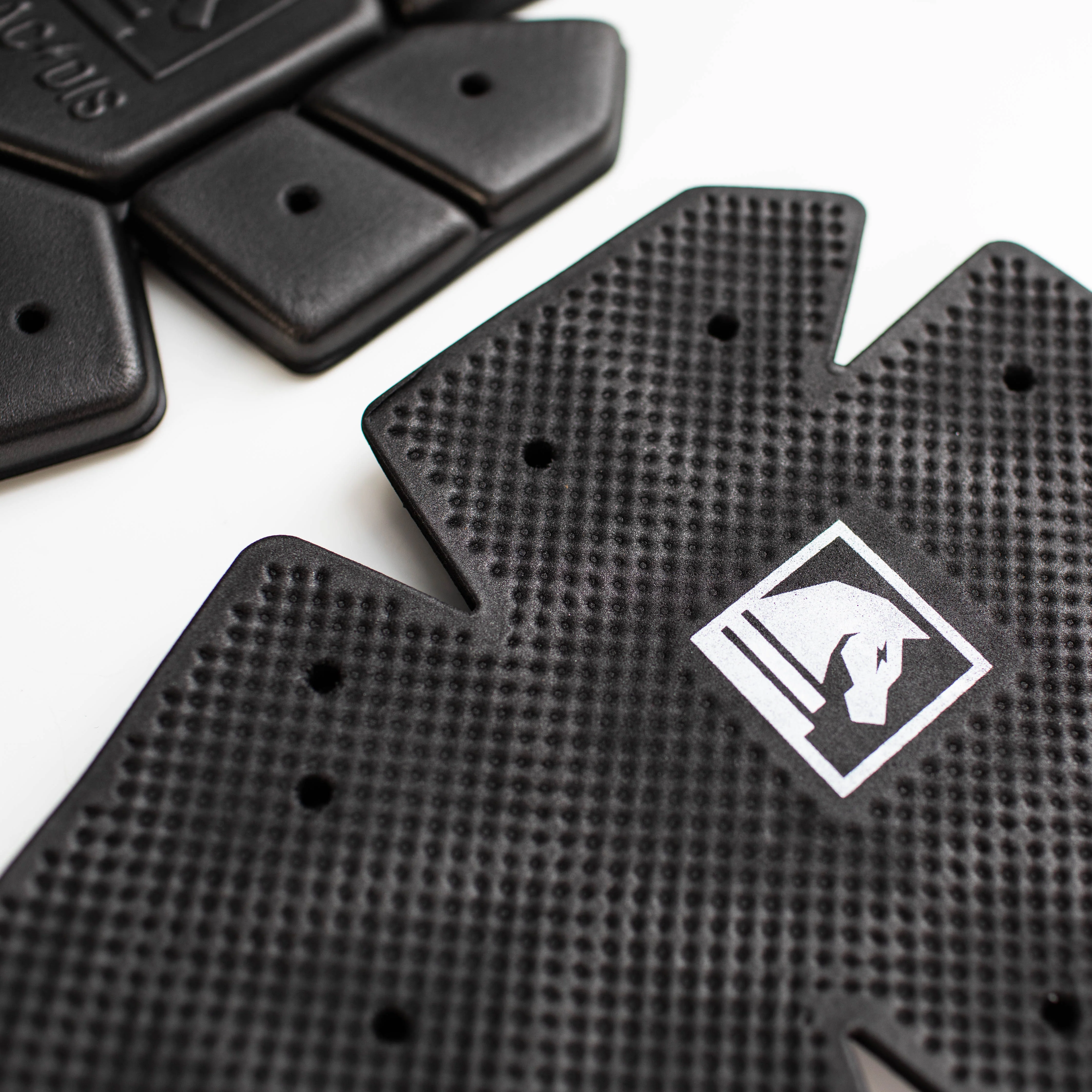 TD Foam Insert Knee Pads - Image 3